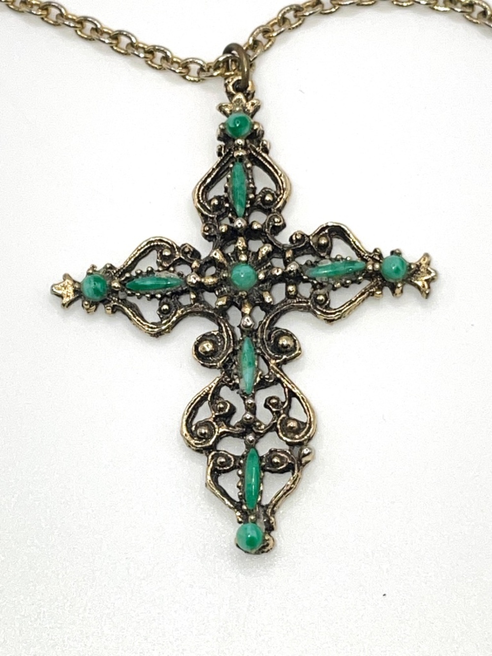 Vintage Roma Signed Gold Tone Filigree Cross Pendant Necklace